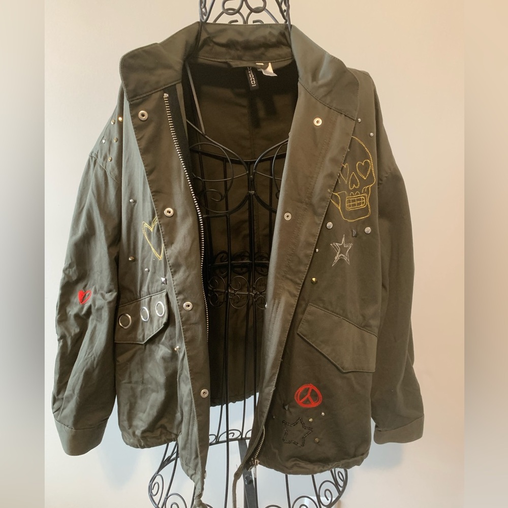 Army Green Military Utility Embroidered Jacket with Skull Decal